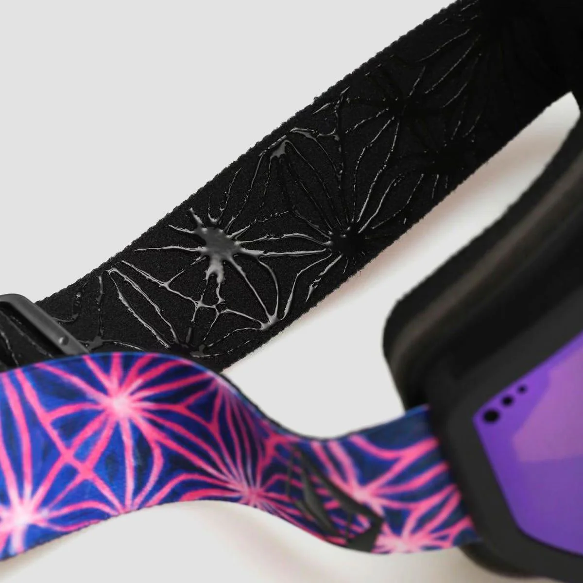 Volcom Footprints Snow Goggles Mike Ravelson/Purple Chrome + Bonus Lens Yellow - Image 4